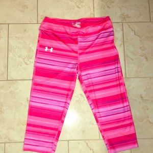 pink capri under armour leggings